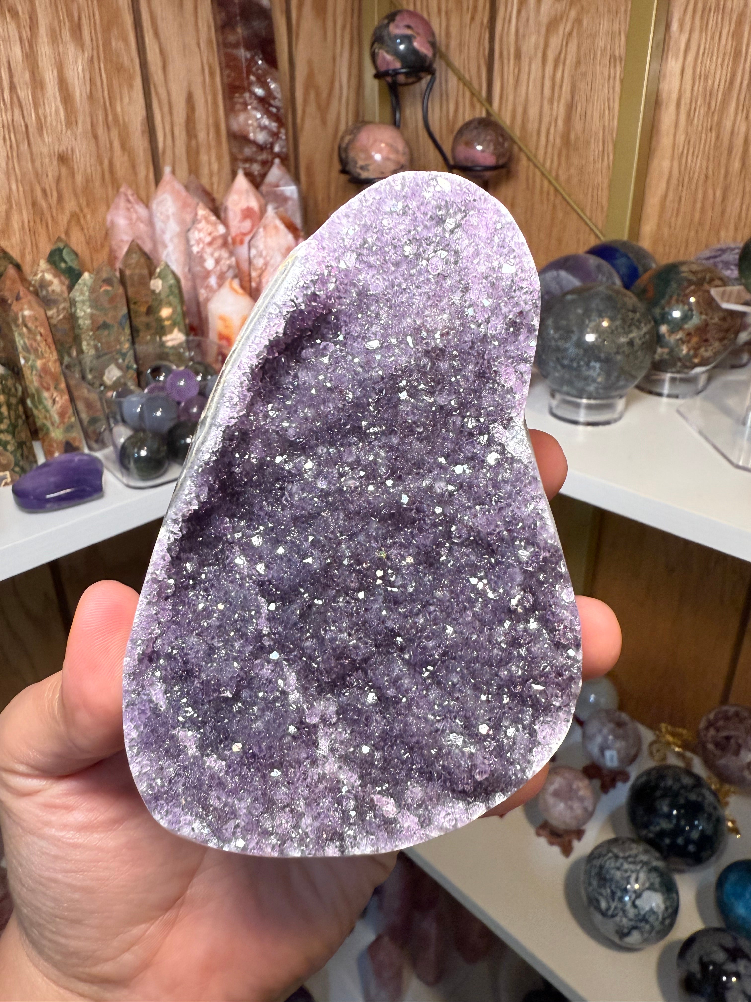 High Quality Amethyst Cut Base Geode