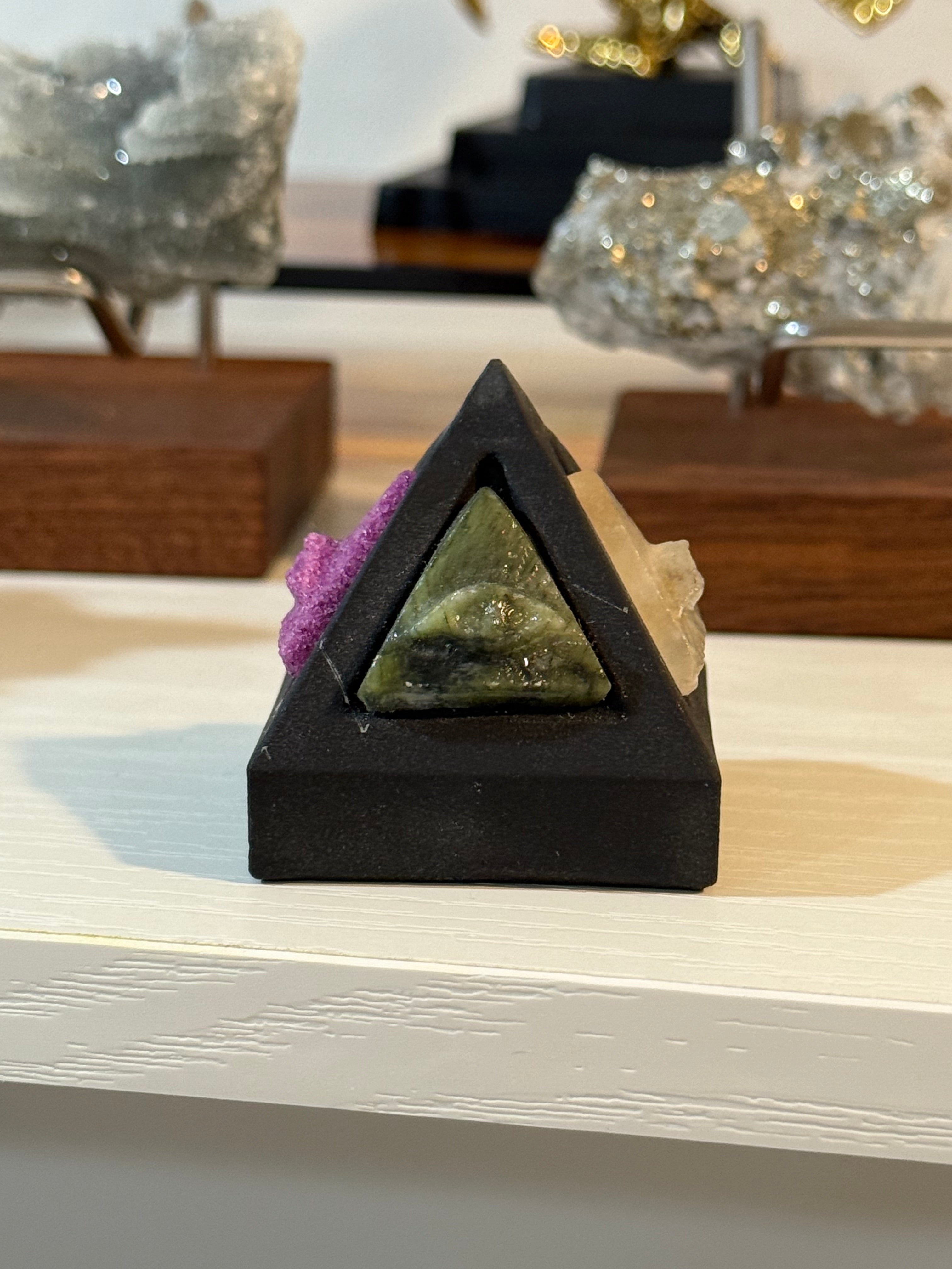 Eye Evil Crystal Pyramid
