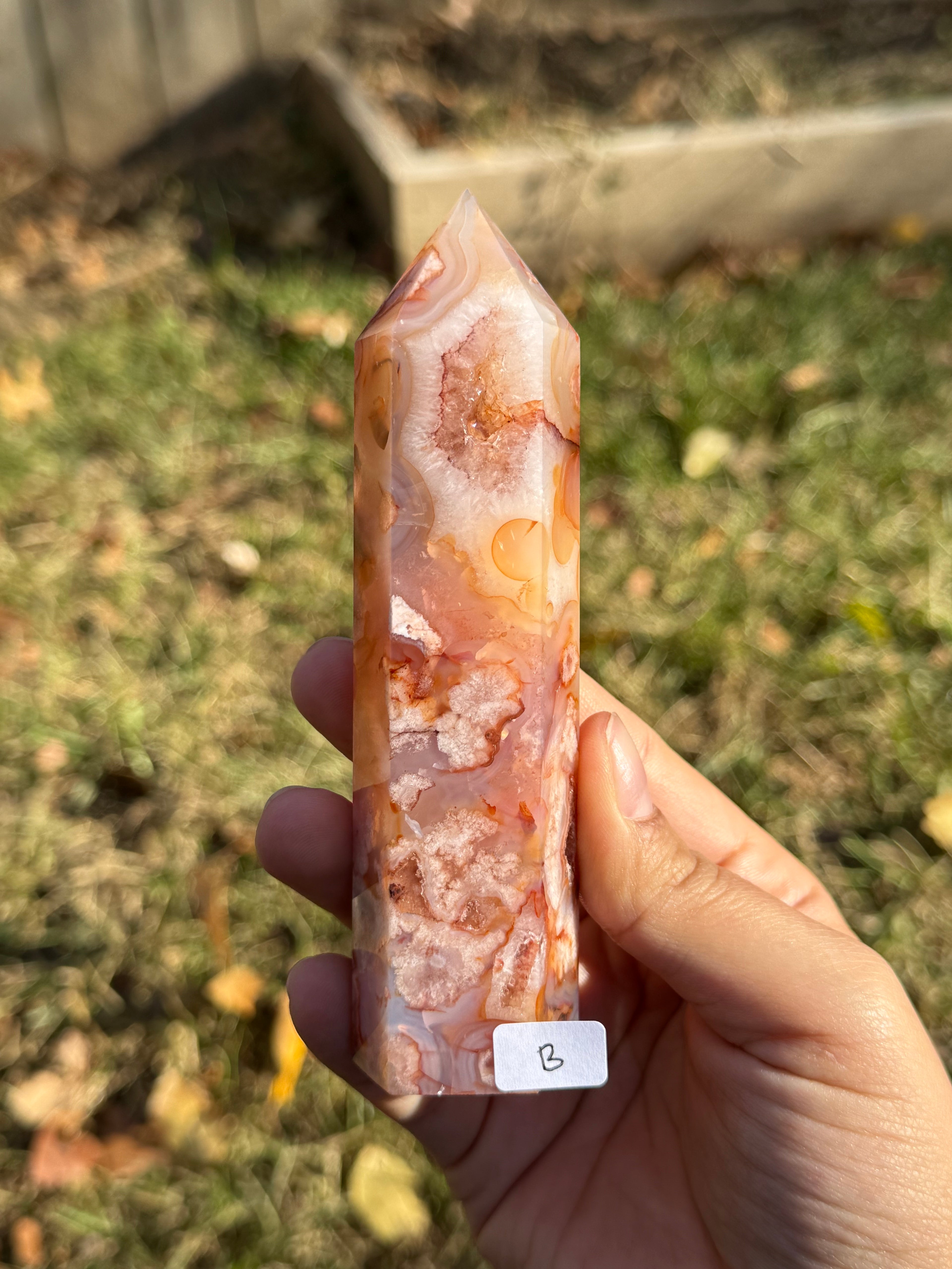 Carnelian with flower agate towers