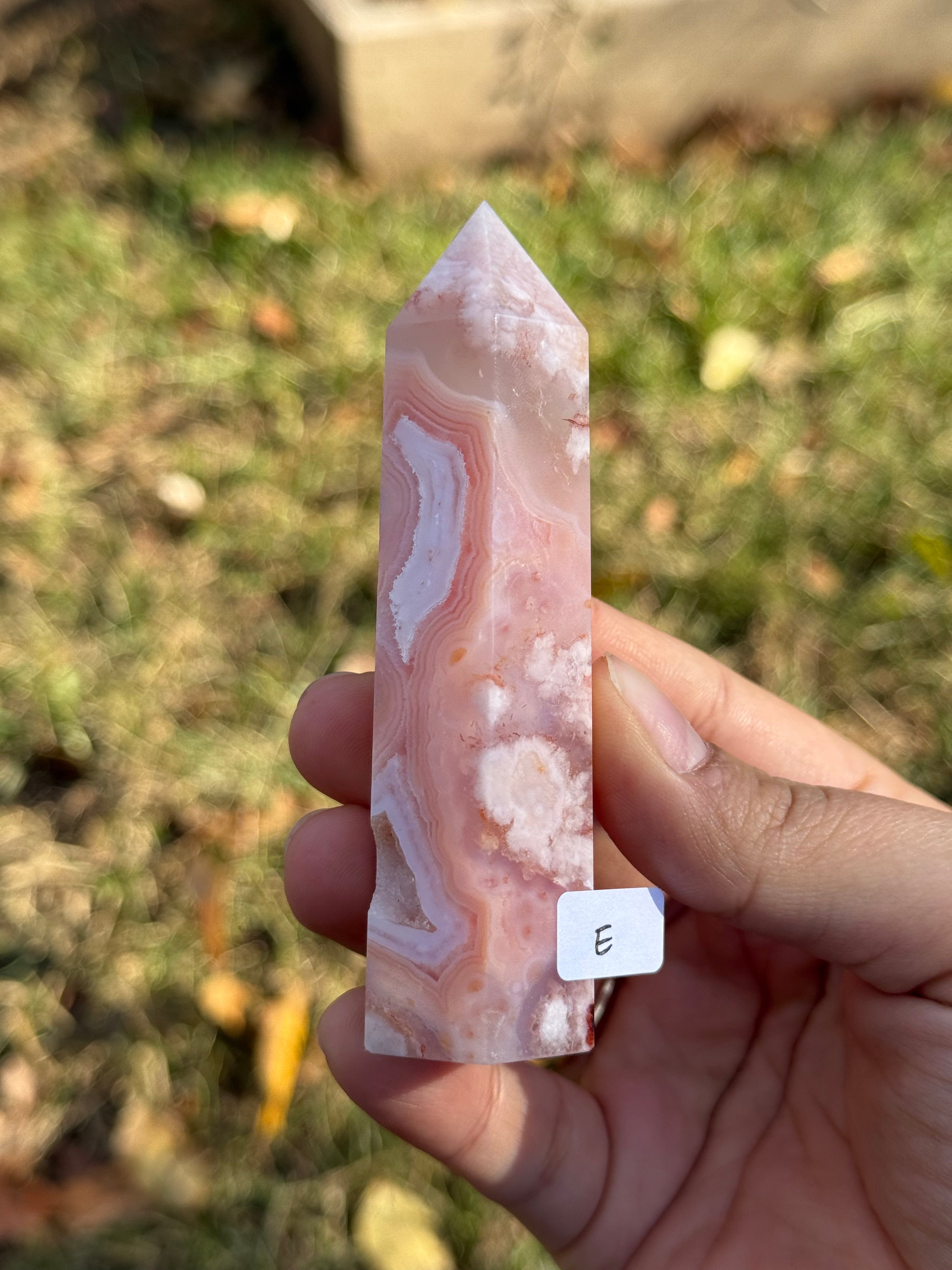 Carnelian with flower agate towers