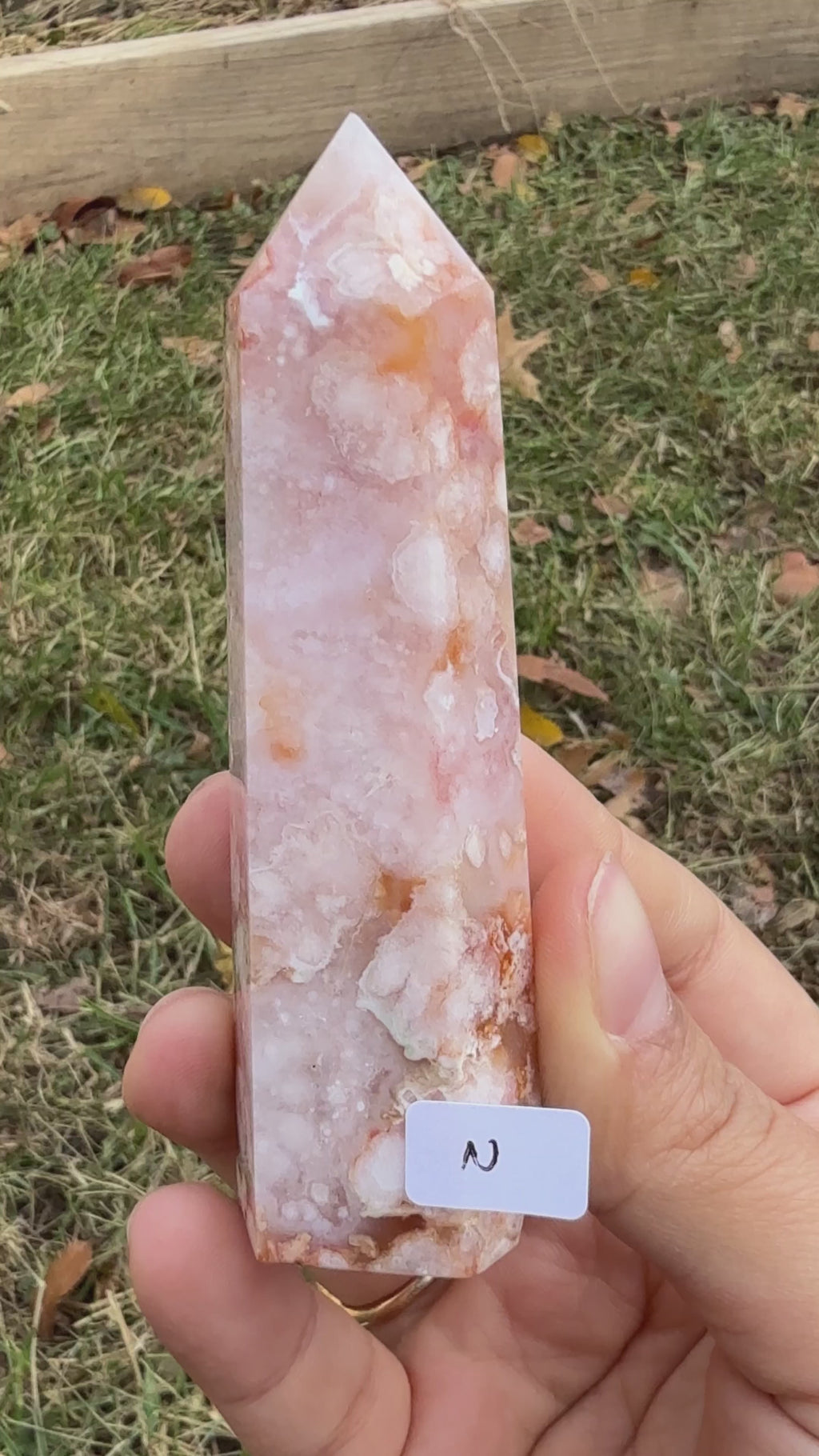 Carnelian with flower agate towers