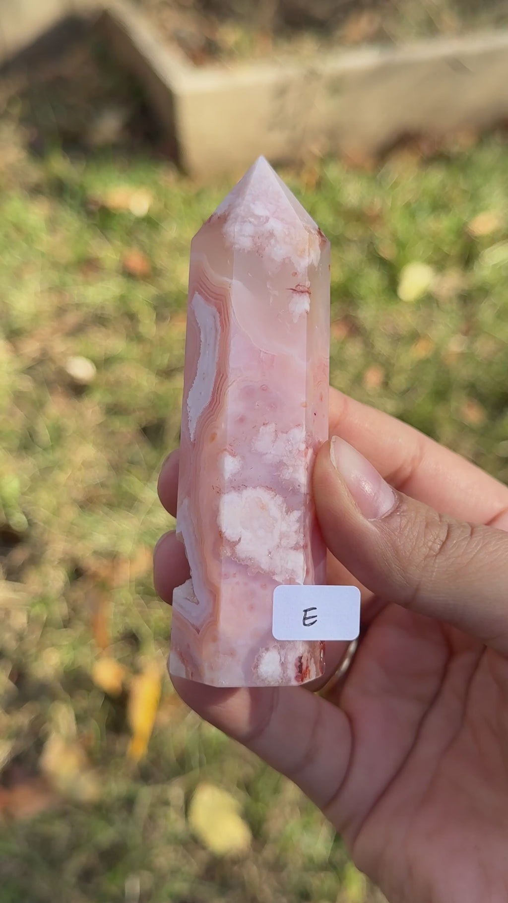 Carnelian with flower agate towers